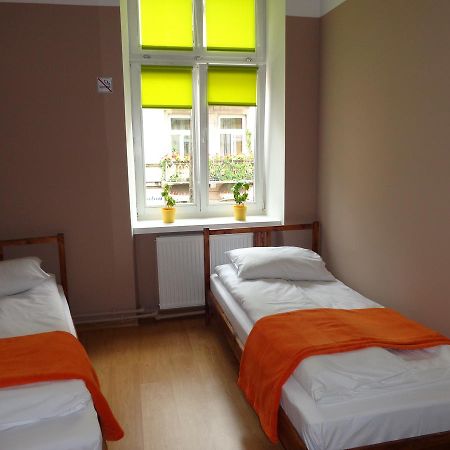 Lolek Hostel Люблин Екстериор снимка
